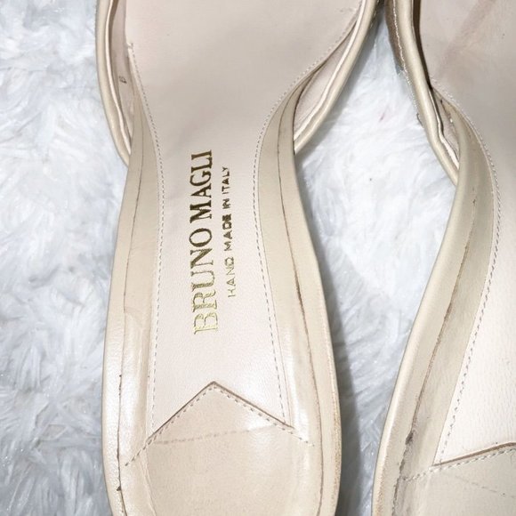 Vintage Bruno magli kitten heels - Picture 6 of 11